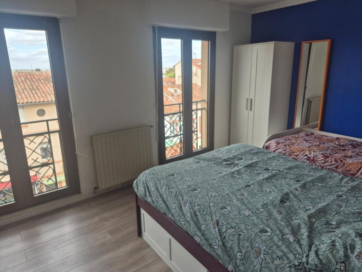 T3, 65 M2, Proche De La Gare Et Des Commerces Apartamento *